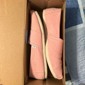 Toms shoes women’s size 11